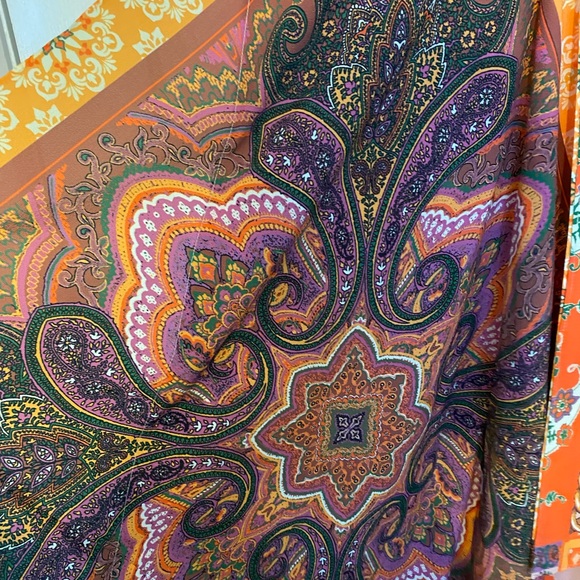 Umgee handkerchief dress - Picture 2 of 4